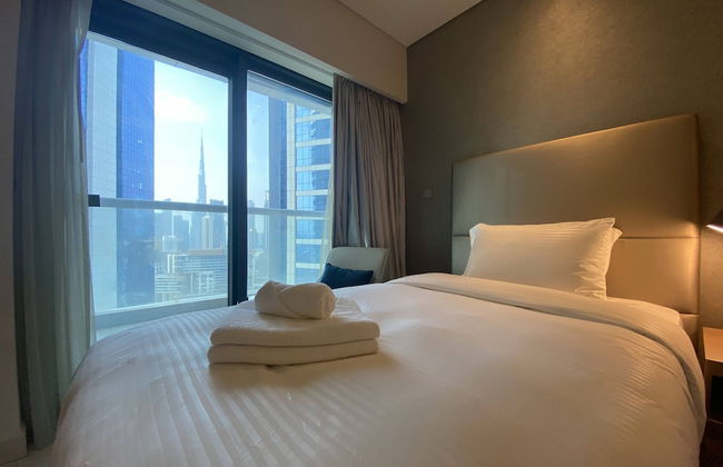 Lux BnB Paramount Tower I Burj Views - Photo 3