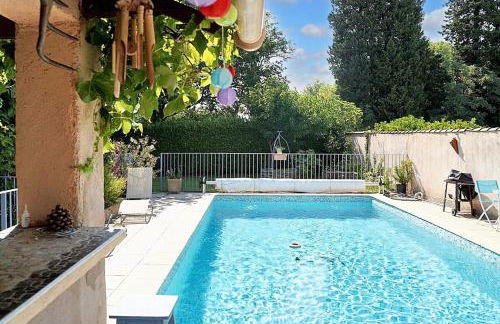 Appartement charmant proche d'Avignon avec piscine privée - Foto 1