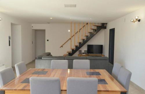 Maison avec vue et sa piscine chauffée privative - Photo 19