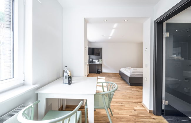 Nomad Serviced Apartments - Photo 7