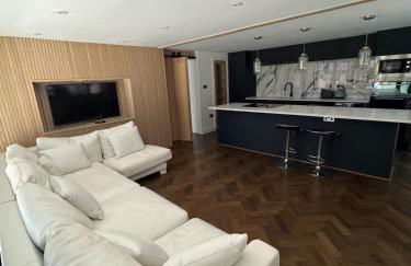 Shri's Palace beautiful getaway - Foto 14