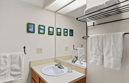 Clyde's Cabin 4 Bedroom Home - Foto 62