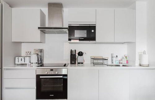 Beautiful 1 Bedroom Apartment with parking in Gloucester Docks - Foto 23