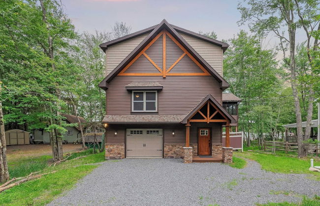 Tavern at the Woods by Avantstay Lakefront Views, Hot Tub, Firepit, Game Room - Foto 52