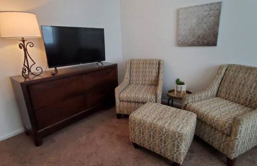 Trenton's Apartment on First - Foto 4