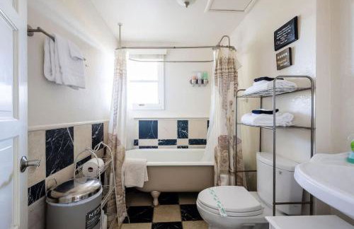 Grand Wine Country 6BR Retreat Hot Tub & Views - Foto 26