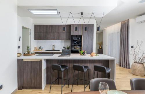 Villa Lastine by Villsy - Photo 8