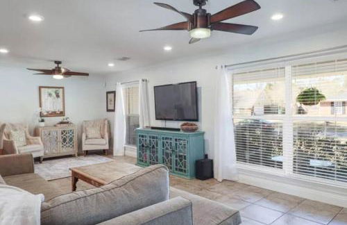 4/3 Home Centrally Located, beach, casino, airport, dining, golfing, shopping, entertainment - Photo 10