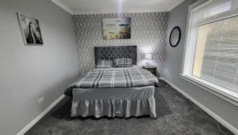 Home to Home - Photo 5