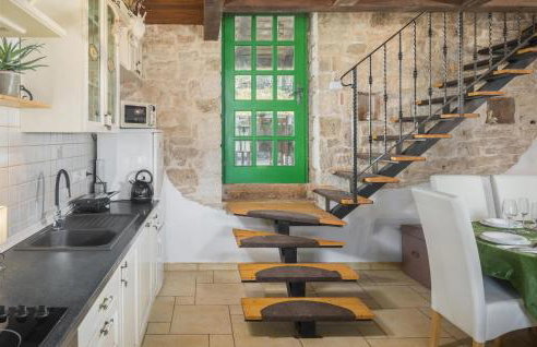 3 Bedroom Lovely Home In Sorici - Photo 15