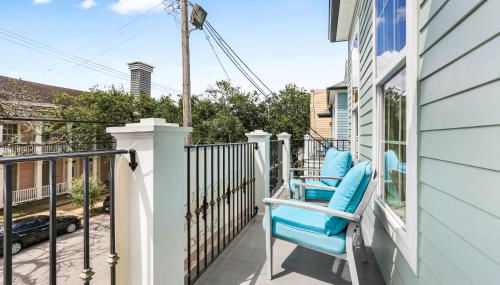 Hosteeva Brand New Condo with a Pool Steps to St Charles Ave - Foto 4