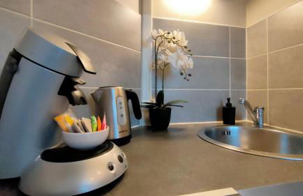 Le petit nid étoilé - Gare, Jardin botanique, Wifi - Foto 12