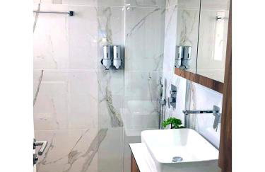 Home2Stay Heraklion - Photo 8