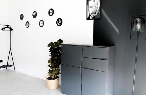 Marvel-Apartment - für Freunde & Familien, stadtnah, Parkplatz, E-Ladestation, Gitterbox für Fahrräder, Fitnessstudio, digitale Gästemappe mit Restaurant- und Unternehmenstipps - Foto 6