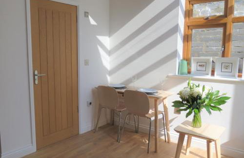 Quay Courtyard, on the harbour with free parking - Foto 9