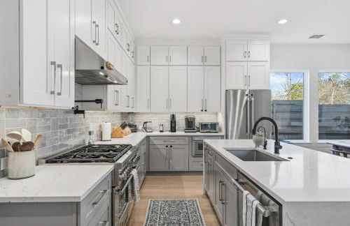 South Austin Pool & Sauna 4BR w Firepit & Playroom - Foto 38