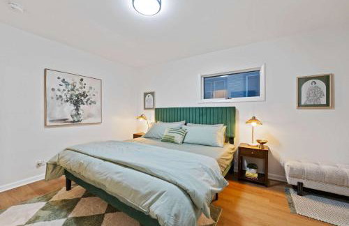 New Elmhurst Gem - Game Room & Amazing Yard - Foto 17