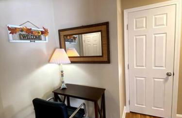 Cozy Boston Getaway Apartment! Free Parking - Foto 24