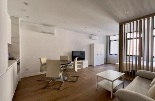 Apartamentos ALFISA Puerta del Sol - Foto 9