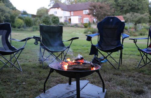 3-bedroom cottage set in a large enclosed garden - Foto 30