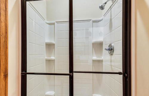 Scenic Getaway with Fire Pit and Grill in Columbia! - Foto 18