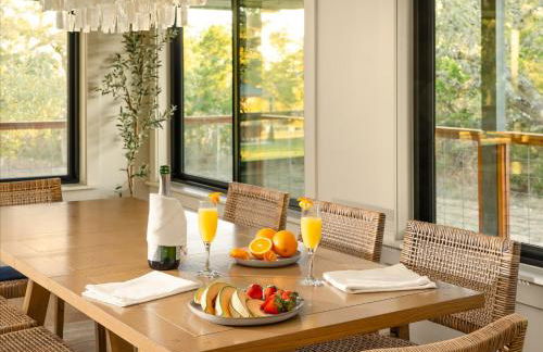 Lake View Modern Farmhouse Hot Tub 2 Suites - Foto 9