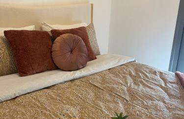 New Modern 2BD aprt with shared rooftop pool B2 - Foto 2