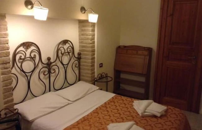 Marta Guest House - Photo 17