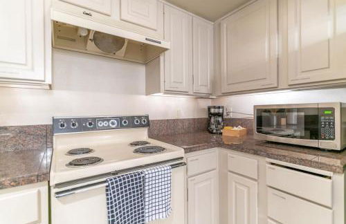 Tranquil Apt 2 King Suites Pet Friendly near DT Bellevue - Foto 16