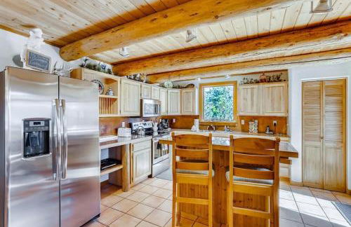 Lovely House Tucked in the Pines with Private Hot Tub - Pura Vida - Foto 23