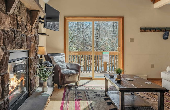 Hickory Haven by Avantstay Hot Tub, Game Room, Theater, Deck - Foto 11