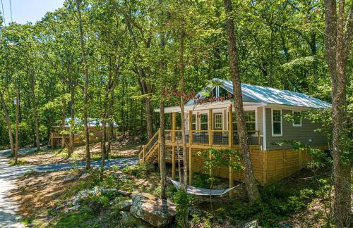 The Otter Box Cabin - 92 Acres Beside DeSoto State Park - Foto 43