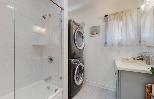 Cozy Alhambra 3BR Near Downtown Los Angeles - Foto 14