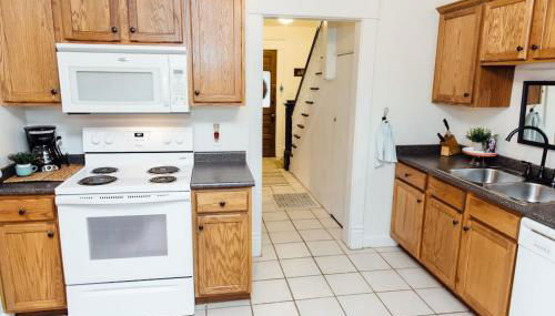 Campus Downtown WiFi Near Starbucks Superhosts - Foto 3