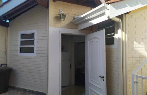 Pousada-Flat-Kitnet Mobiliada c Sala e 40m2 de conforto - Foto 24