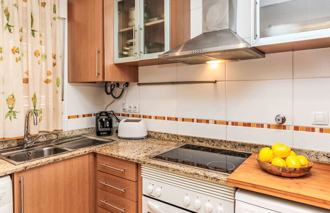 La Mar Bella - Photo 15