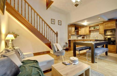 Portsmouth Maisonette with 5 Beds and Pool Table - Foto 2