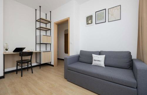 Bright Apartments with Air Conditioning, close to the Metro Station and PGE National by Noclegi Renters - Foto 2