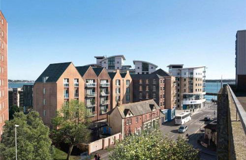 Poole Quay Seaside Escape-free parking 3 mins away - Photo 23