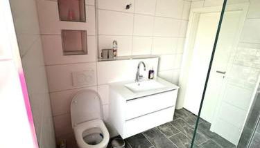 Schicke Wohnung Nähe Hannover TOP Anbindung WiFi - Foto 3