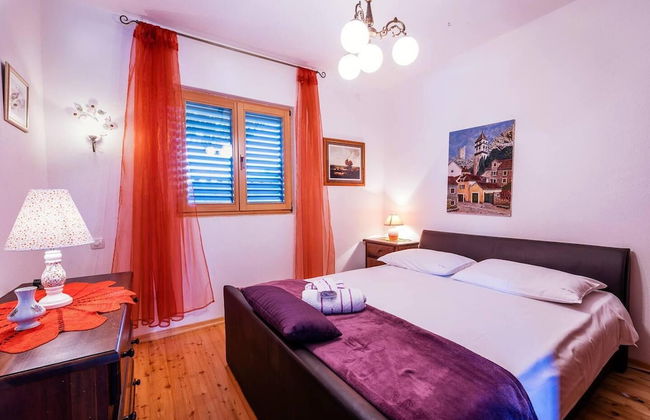 Villa Belezza Sleeps 8 With Pool - Foto 6