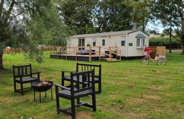 The Duck - Free Fishing, pets welcome - static caravan in Clare, Suffolk - Foto 1