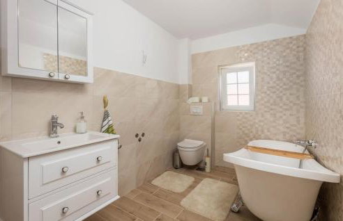 Nice Home In Otocac With Sauna - Foto 38