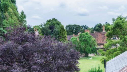 Town Centre Apartment Perfect Location with on-street parking - Foto 2