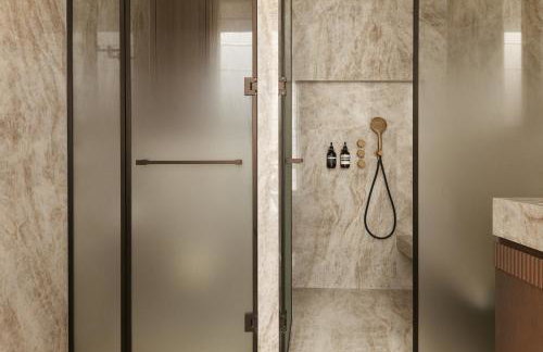 HIGHSTAY - Luxury Serviced Apartments - Pyramides - Foto 70