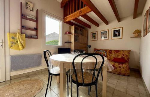 Maison rénovée à 350m de la plage avec terrasse et parking à Dolus-d'Oléron - FR-1-246A-236 - Foto 4