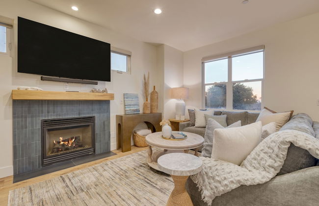 Sunset Serenity by Avantstay Rooftop w Hot Tub Fire Pit 3 Blocks to Beach - Foto 2