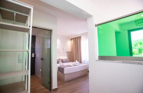 Amalia Deluxe Villas - Photo 39