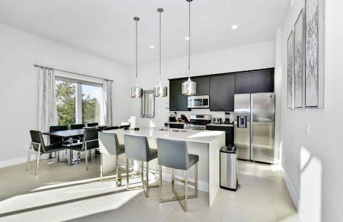 Contemporary Condo With Pool Table Near Disney With Resort & Waterpark Access - B27-212 - Foto 4