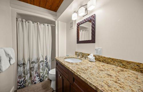 Alpine Court Chalet 4 Bedroom Home - Foto 82